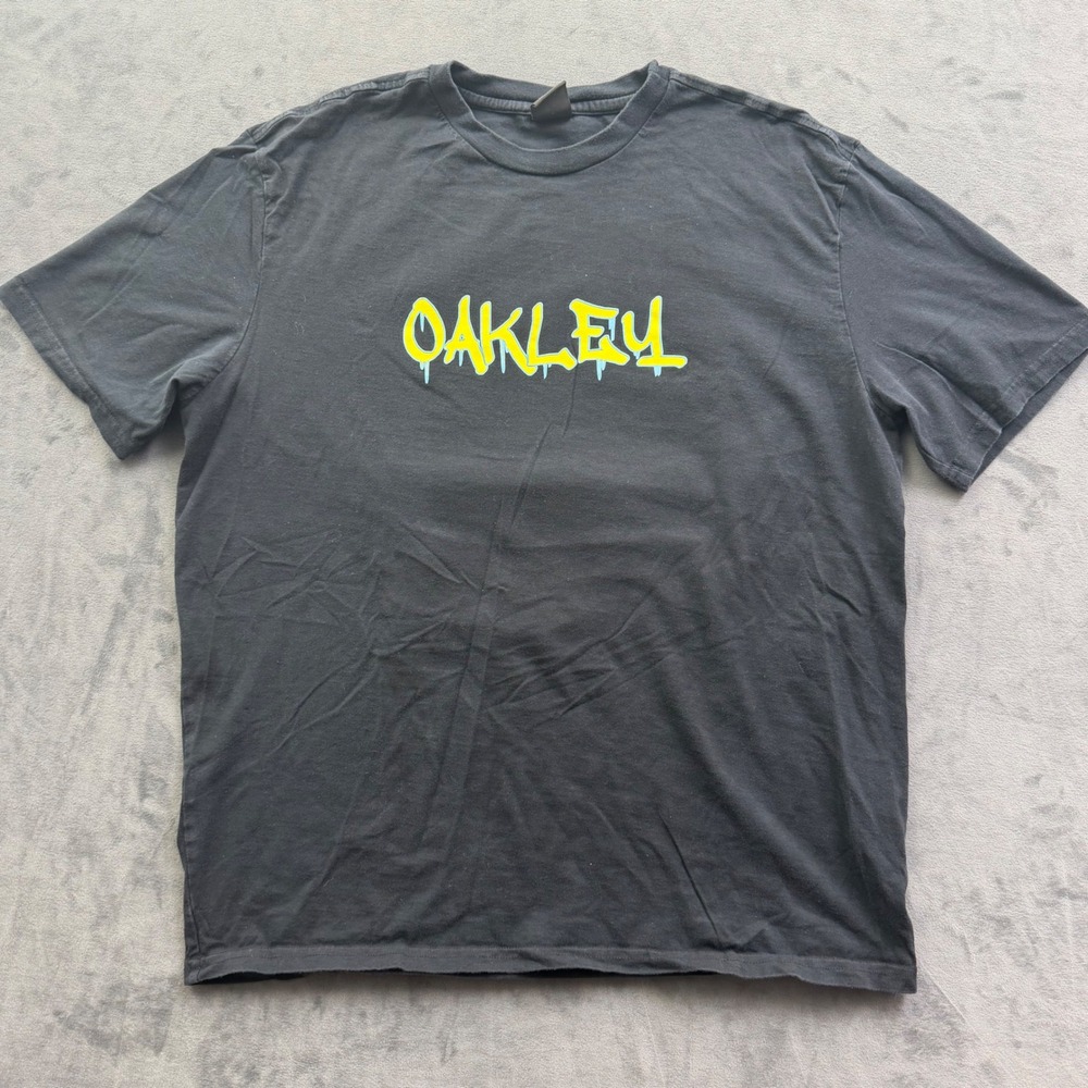 Oakley Mens XL Graphic T-Shirt Black Graffiti Drip Logo Surfer Back Print Tee